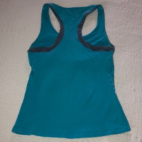 Gap Body Exercise tank top - Picture 2 of 2
